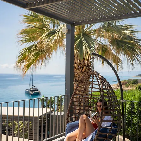 Ξενοδοχείο με διαμερίσματα Blue Jasmine *