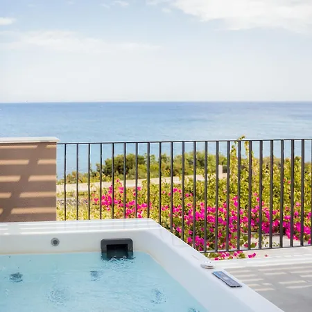 Blue Jasmine Aparthotel 4*