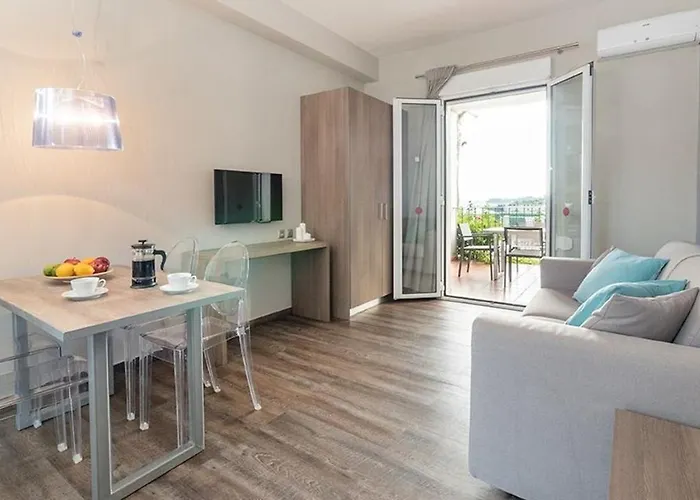 Blue Jasmine Skala (Kefalonia)